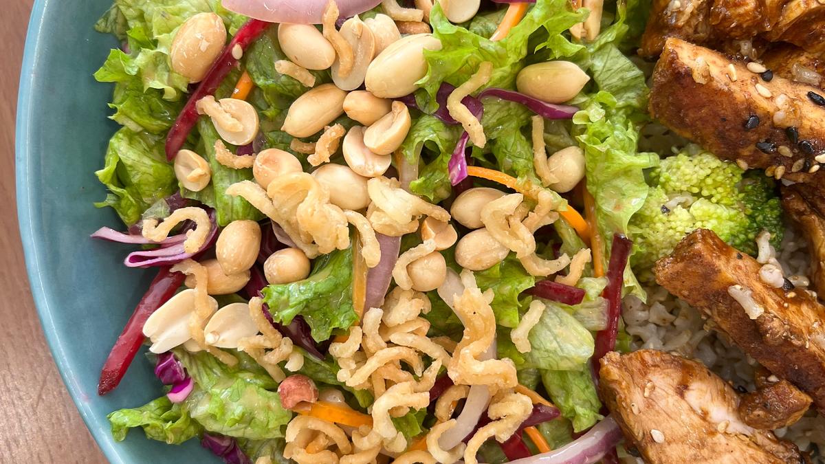 Zen Bowls, a restaurant in Puppalaguda in Hyderabad aims to serve healthy and tasty dishes The